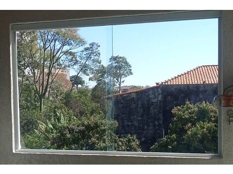 Janelas de Vidro no Alto de Pinheiros